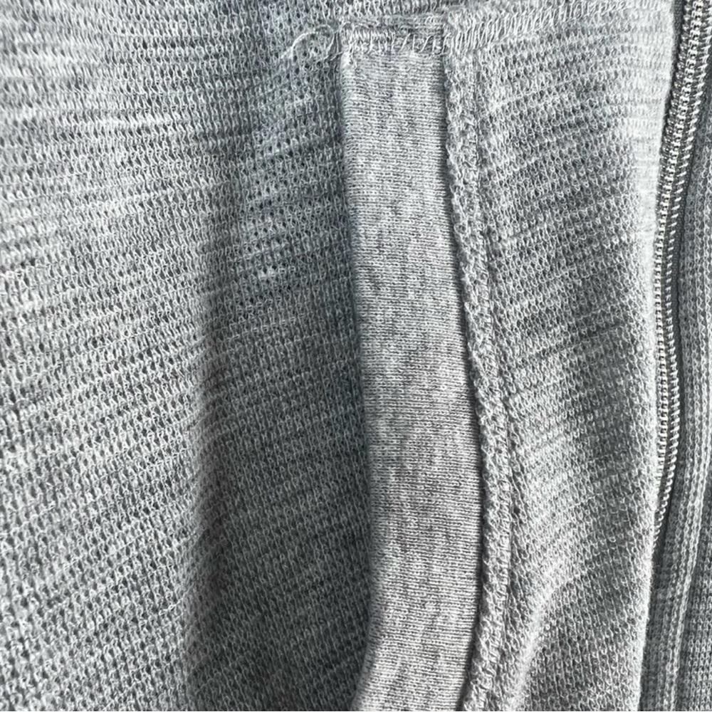Calvin Klein Performance jacket - Picture 11 of 11